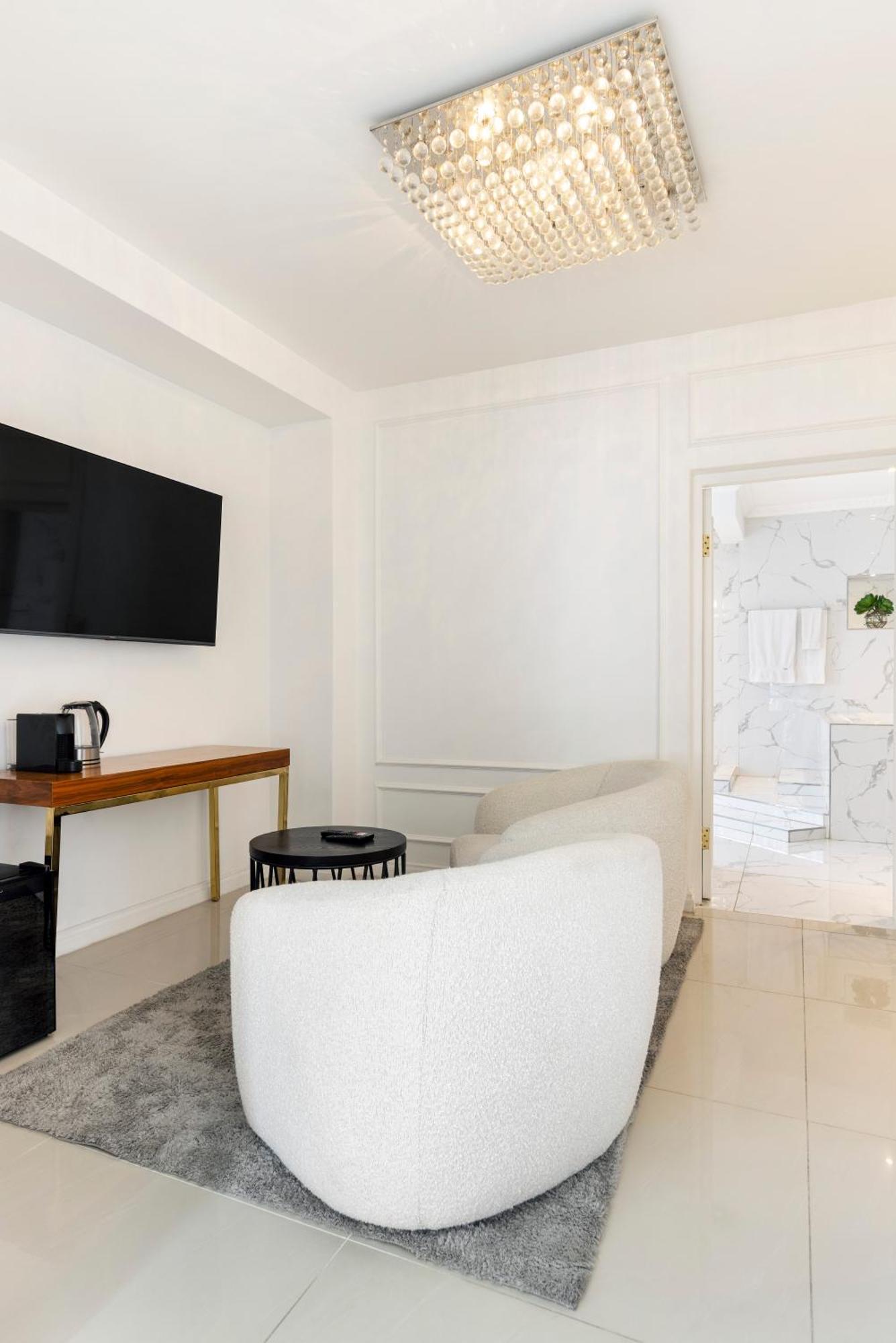 Fauchil Boutique Hotel ヨハネスブルグ エクステリア 写真